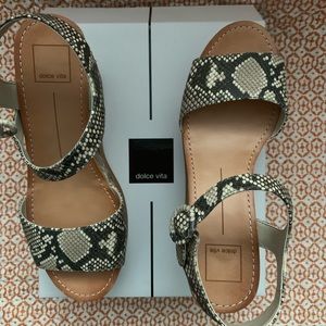 Dolce Vita Snakeskin Wedge 8.5